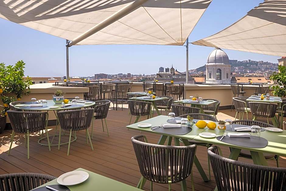 UNA HOTELS Napoli