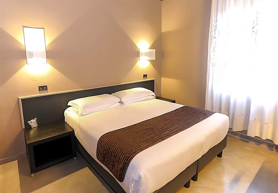 Hotel Mignon