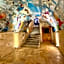 Crassus Cave Hotel