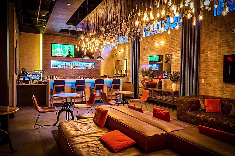 42 Hotel Williamsburg