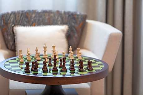 Junior King Suite with Eiffel Tower View