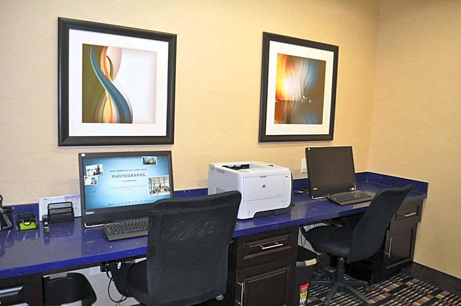 Hampton Inn By Hilton Pleasanton