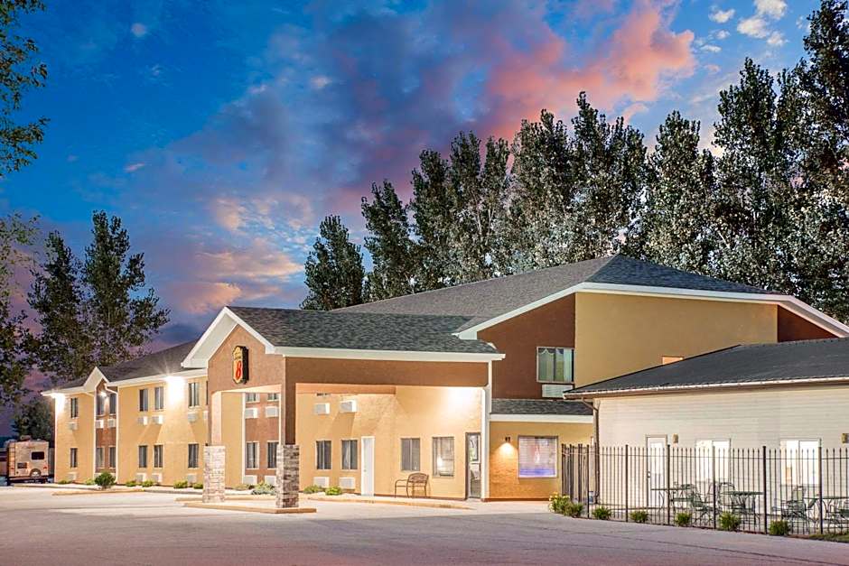 Super 8 by Wyndham Webster City IA