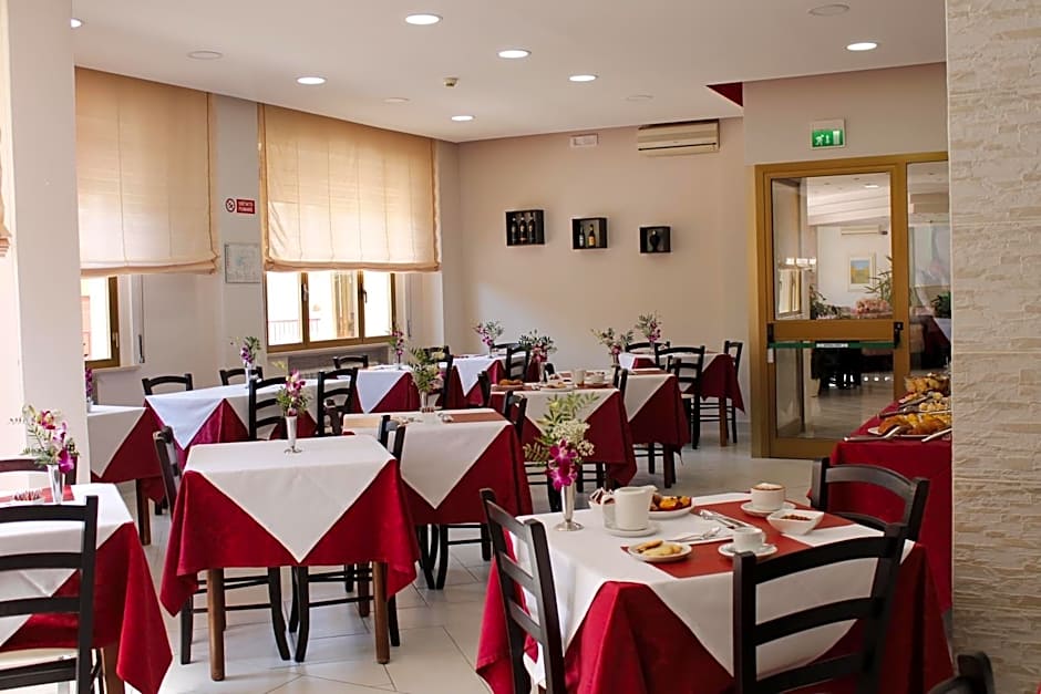 Santa Caterina Hotel & Bike