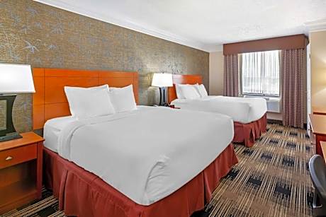 Queen Room with Two Queen Beds - Non-Smoking