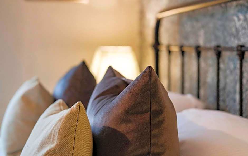 Fisherman's Haunt Hotel