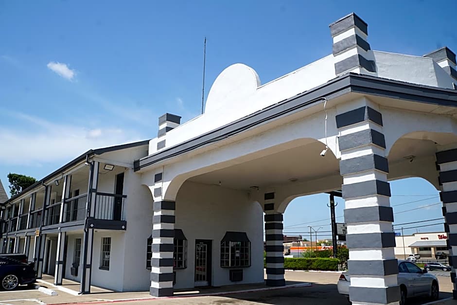 Sherman Inn