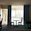Holiday Lodge Motor Inn