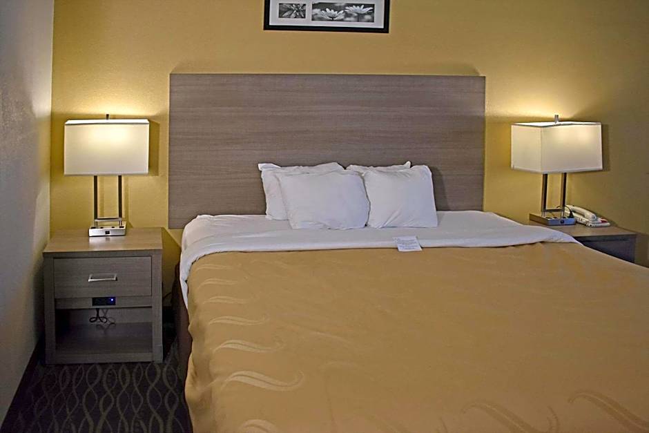 Quality Inn & Suites Kearneysville