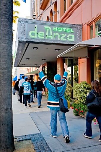 Hotel De Anza