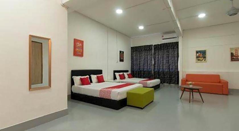 OYO 43993 Madsuite