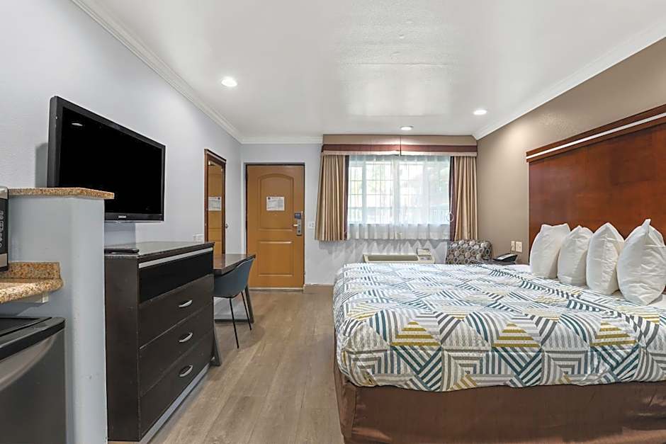Motel 6 Carlsbad, Ca- North