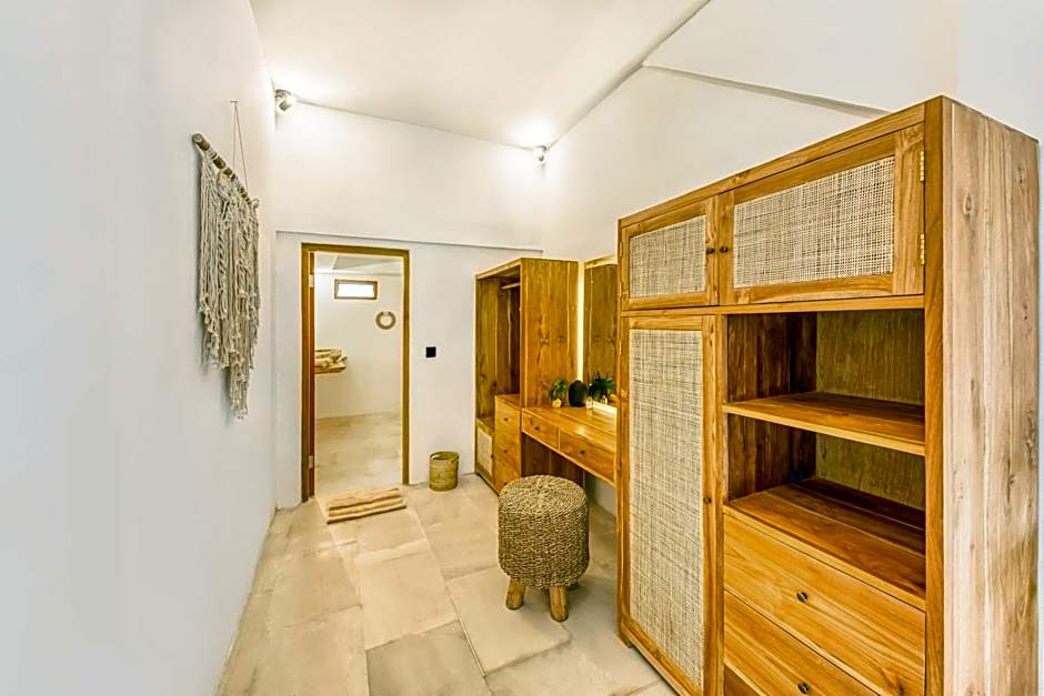 Villa Indigo - 5-BDR with huge pool and garden