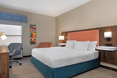 King Room - Mobility Access/Non-Smoking
