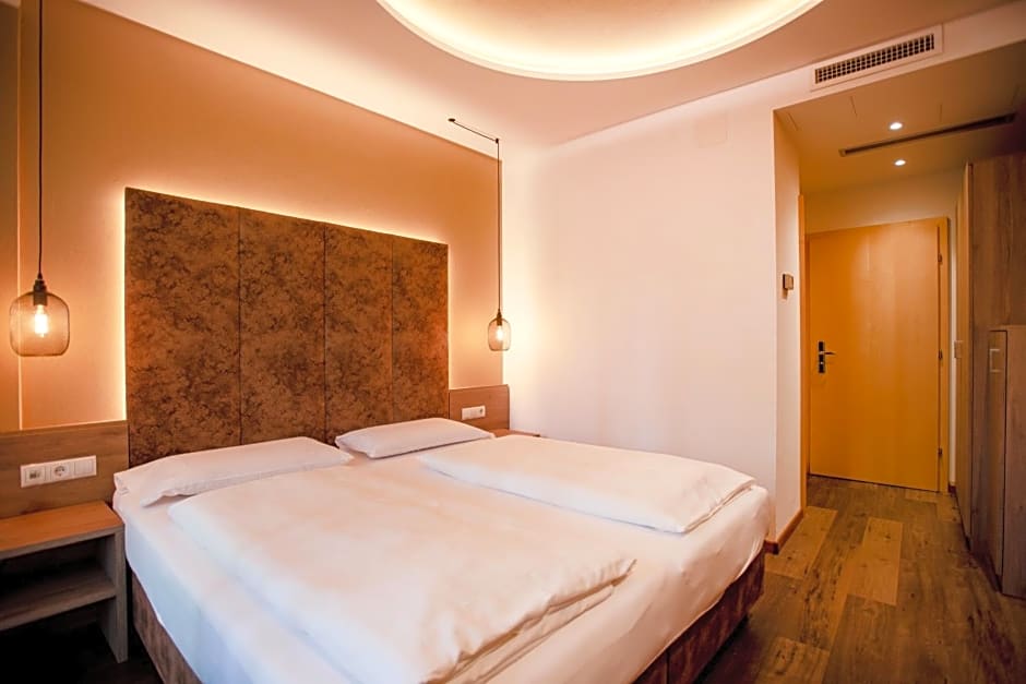 Hotel Chrys