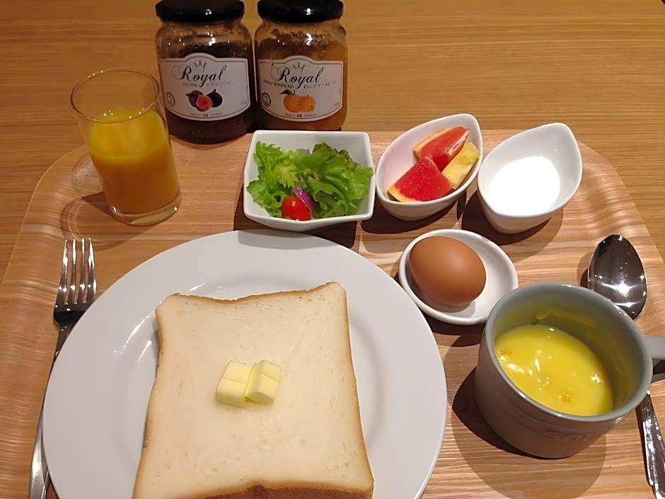 J-Hoppers Lake Biwa Guesthouse
