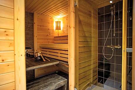 Holiday Home with Sauna (2 Adults)