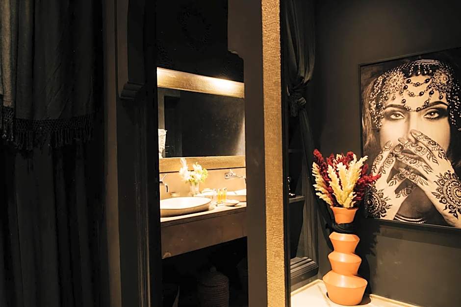 Riad Nashira & Spa