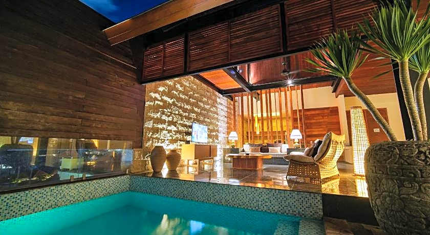 TS SUITES Seminyak Bali
