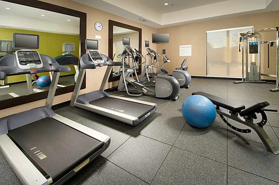 Holiday Inn Express Hotel & Suites Waco South By IHG