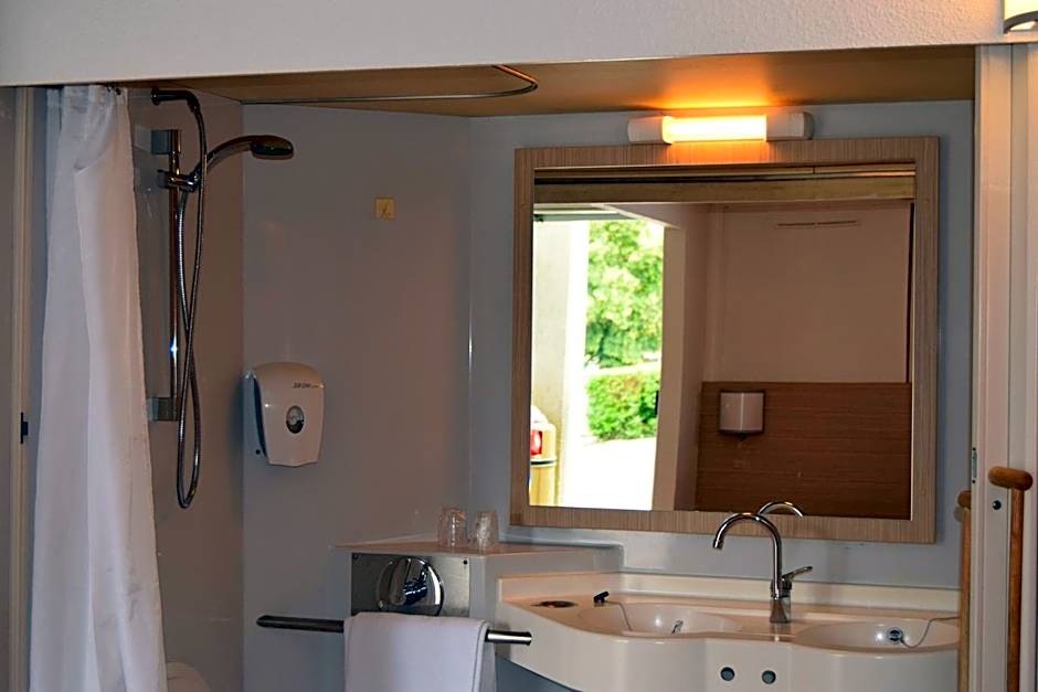 Premiere Classe Creil - Villers Saint Paul