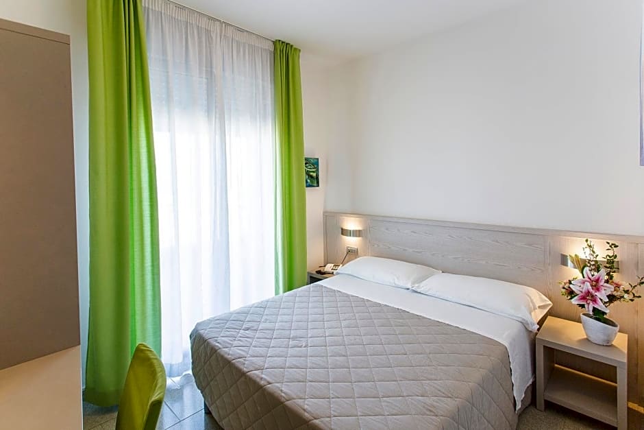 Hotel Touring