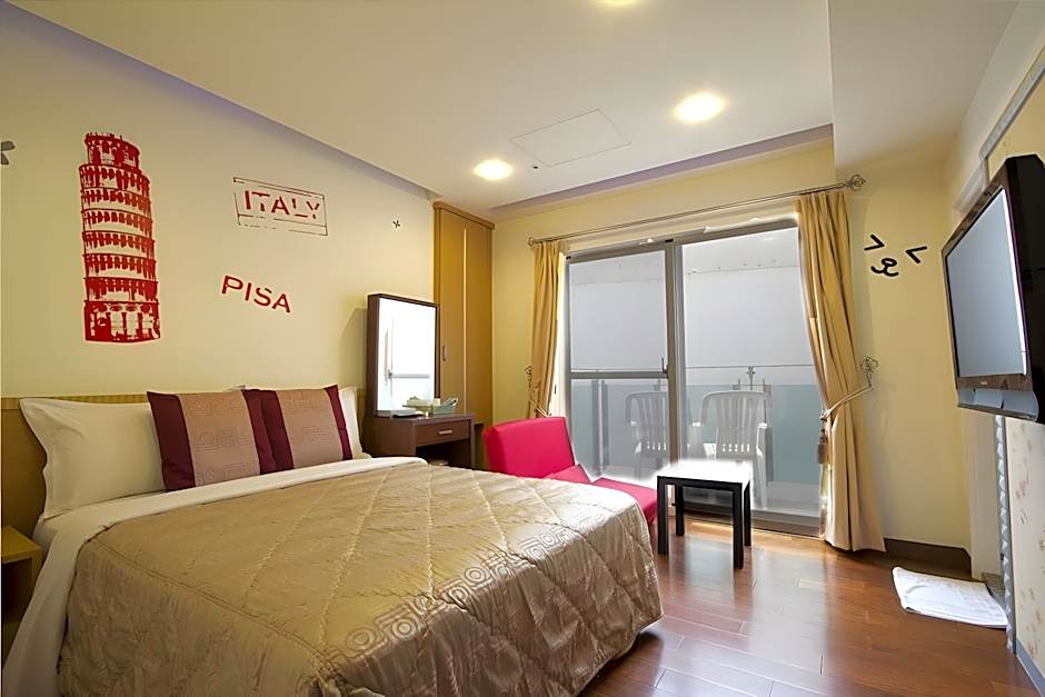Ibiza Kenting Hotel