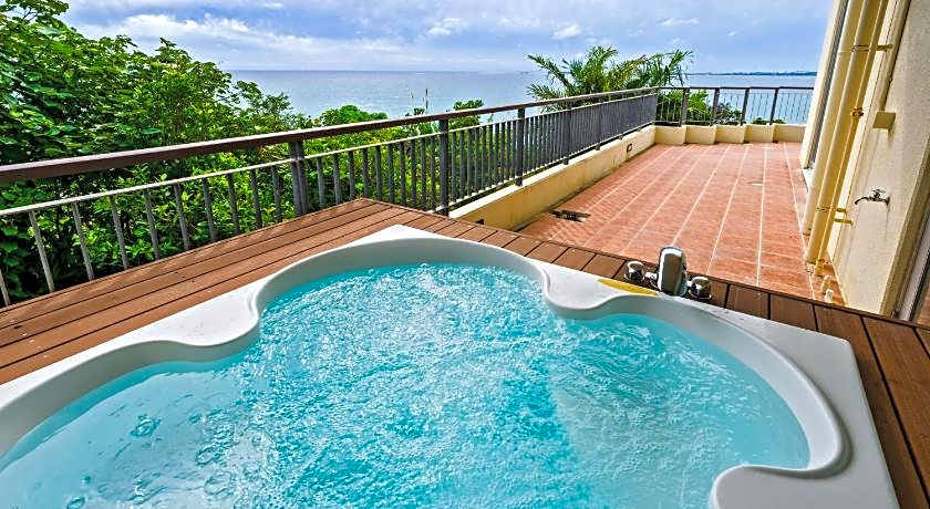 Kanucha Bay Hotel & Villas