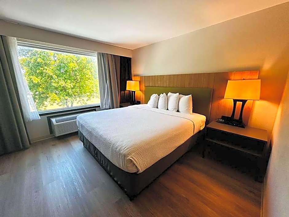 Radiant Inn & Suites