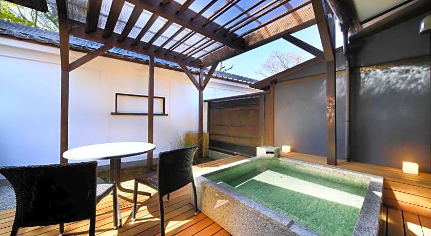 Fuji Onsenji Yumedono Ryokan