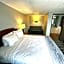 AmericInn & Suites by Wyndham Baraboo Event Center