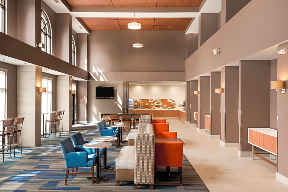 Holiday Inn Express Ontario By IHG