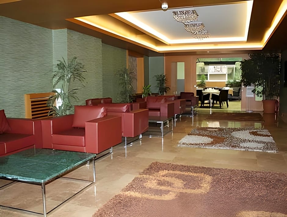 Nüzhet Otel
