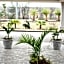 Quality Inn & Suites Conference Center Mcdonough