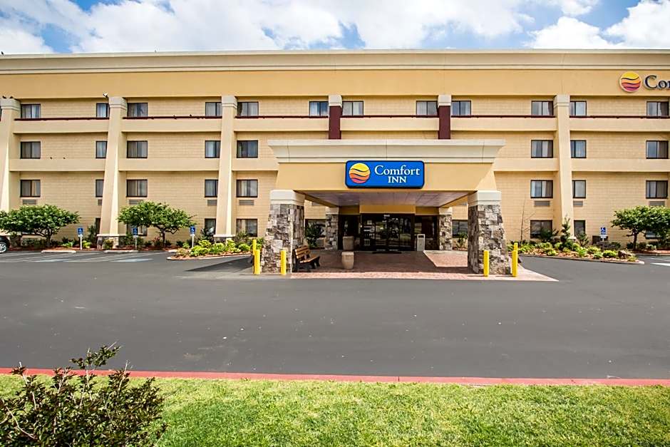 Comfort Inn Tulsa Midtown