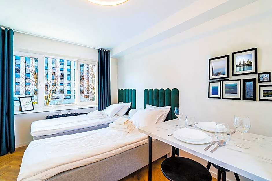 Tallinn Airport Studios by Revalhome