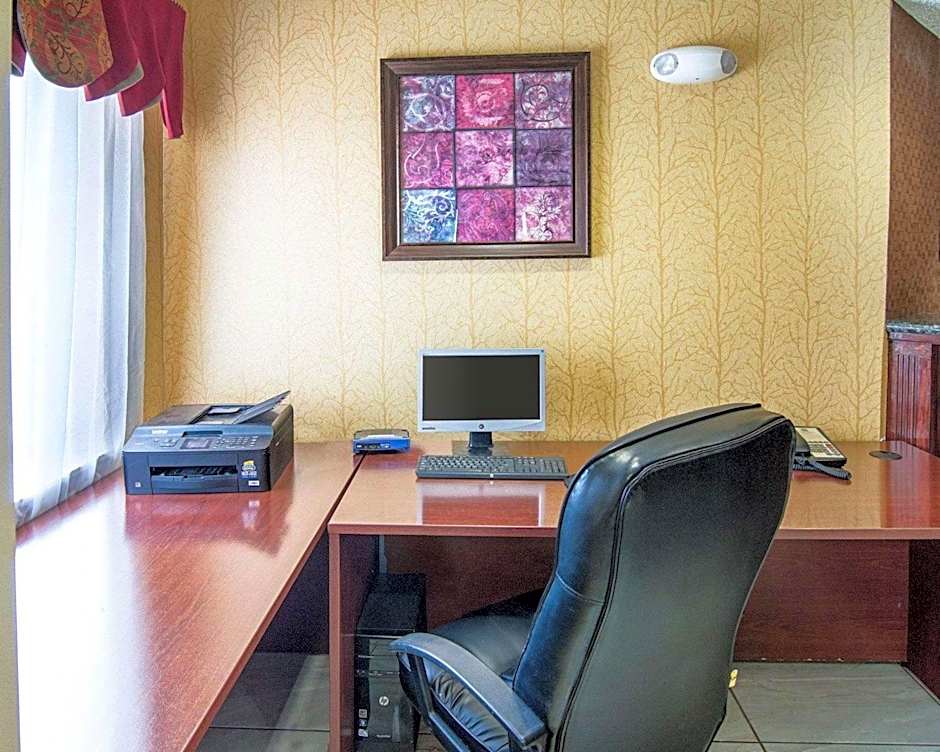 Quality Inn Midland South