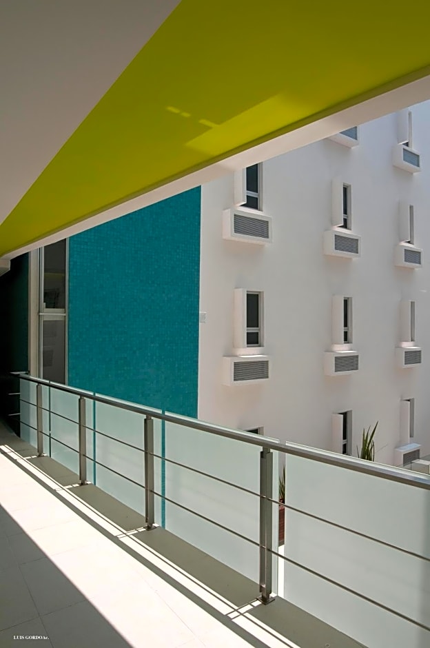 Nu Hotel