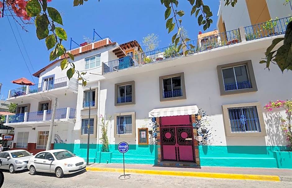 Villa Mercedes Petit Hotel
