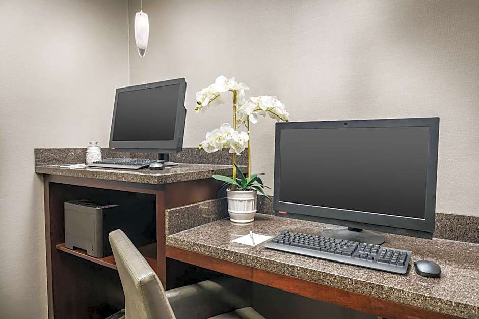 Residence Inn by Marriott Burlington Colchester