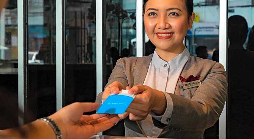 Bayfront Hotel Cebu Capitol Site