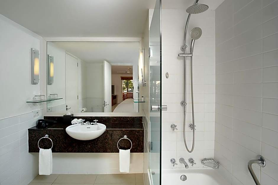 Sheraton Denarau Villas