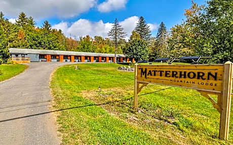Matterhorns Hunter Lodge