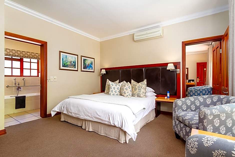 Noordhoek Village Hotel