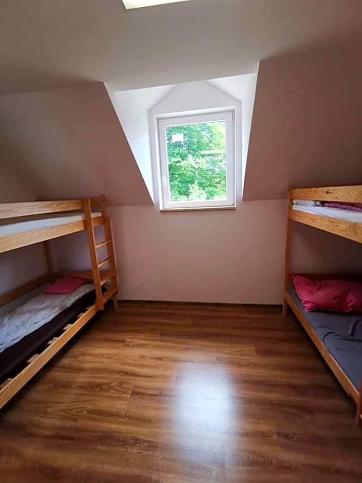 Schronisko młodzieżowe w Jabłonkach