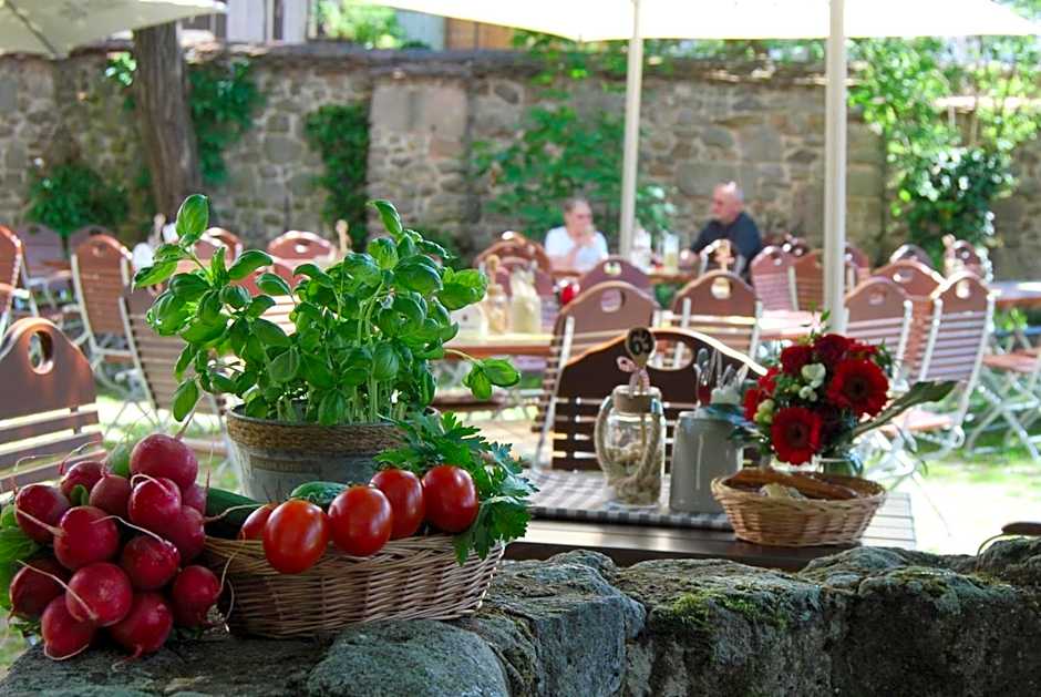 DER SCHWAN Hotel & Restaurant