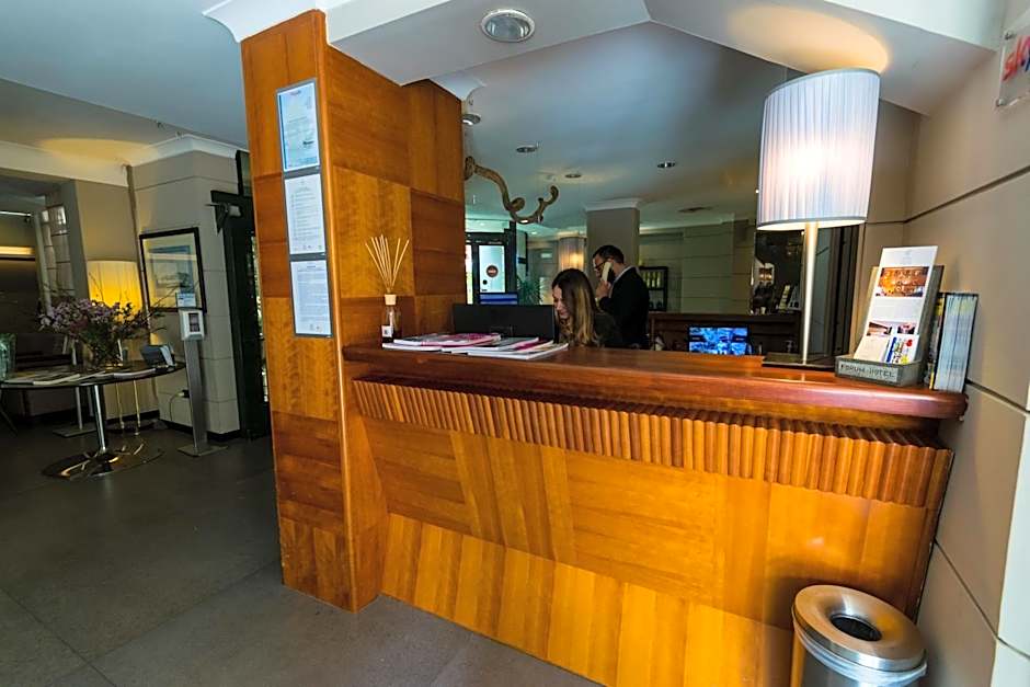 Hotel Forum