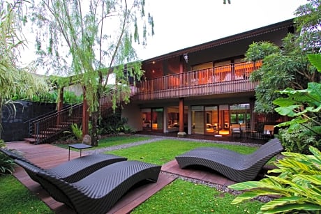 Grand Three-Bedroom Pool Villa with Luxury Benefits