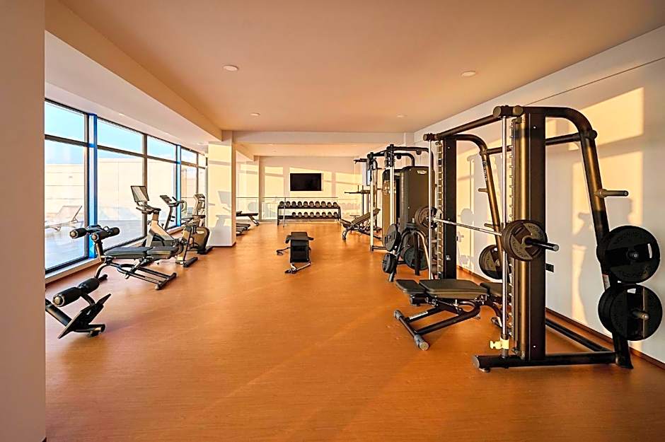 Alezzi Infinity Aparthotel & Spa