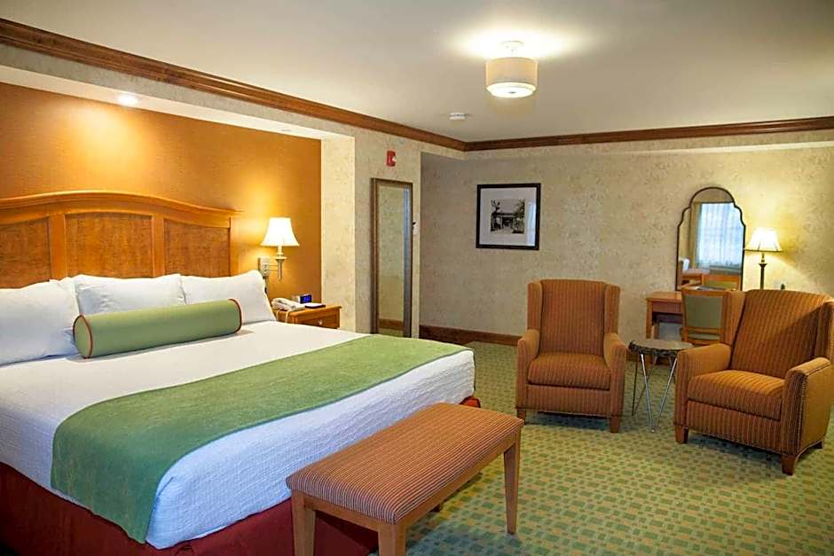 Photo 1 of 1 of Preferred 1 King Bed, West Wing
